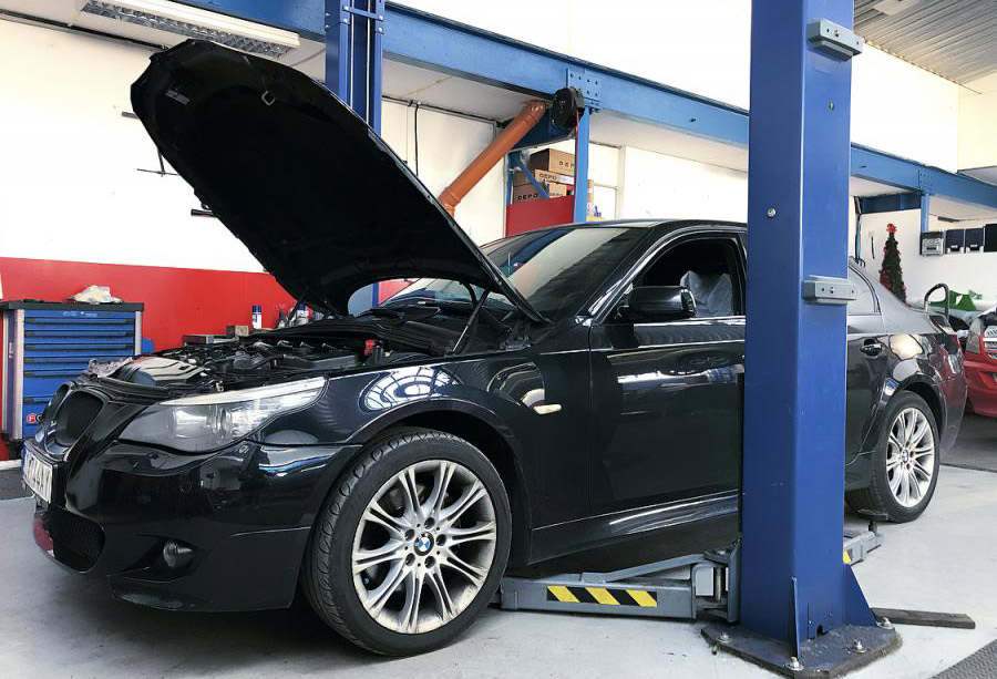 oprava motoru BMW